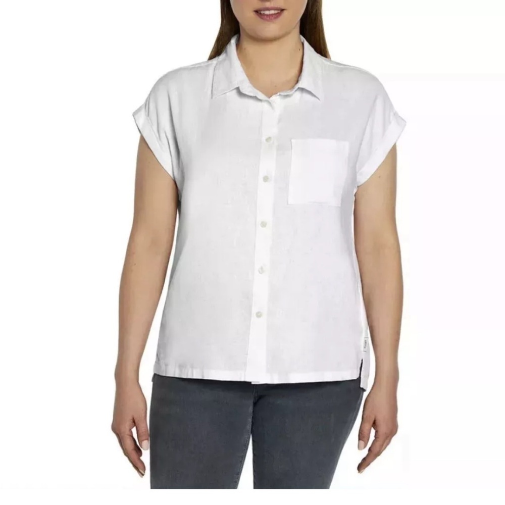 Or is women’s button-up short sleeves chest pocket blouse, white SZ S